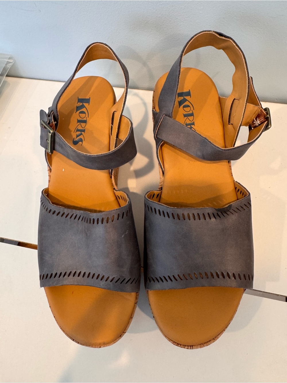 Korks Gray Leather Platform 3” Wedges - Picture 2 of 6